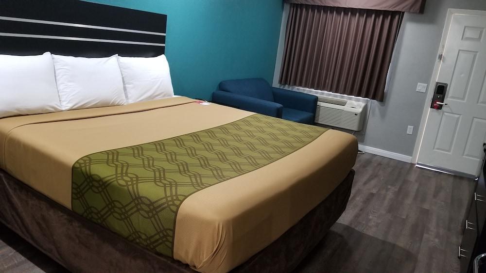 Econo Lodge Houston Brookhollow Ngoại thất bức ảnh