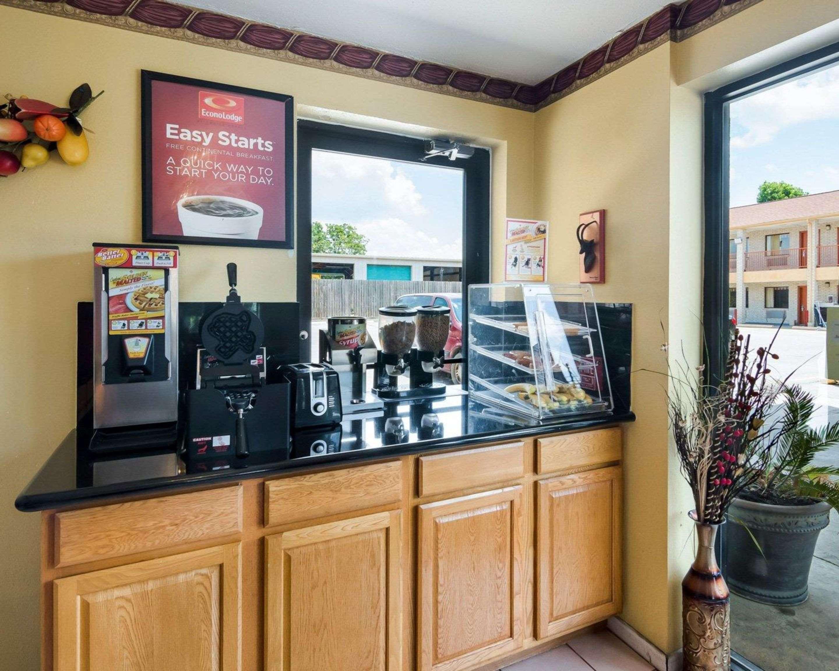 Econo Lodge Houston Brookhollow Ngoại thất bức ảnh