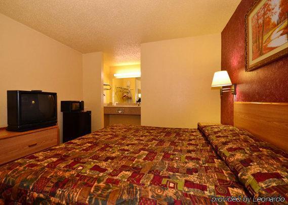 Econo Lodge Houston Brookhollow Phòng bức ảnh